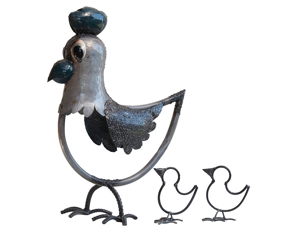 GALLINA + 2 POLLITOS